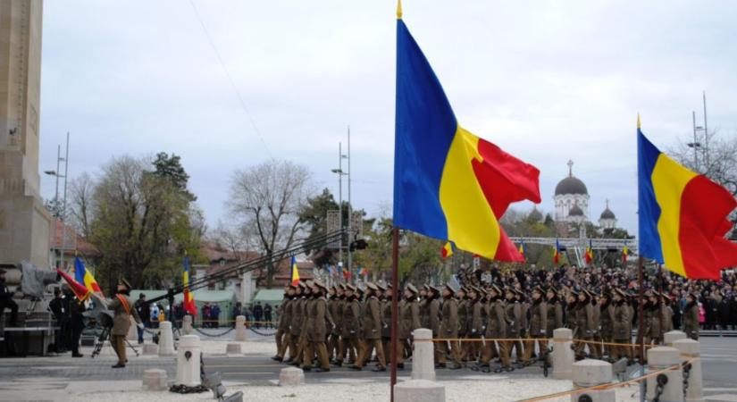 Húsz év után a szakadék szélén: Románia katonai dilemmái a NATO bizonytalan jövőjében