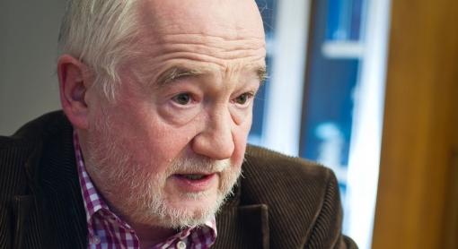 Elhunyt Nádasdy Ádám nyelvész, költő, műfordító, aki jiddist is tanított