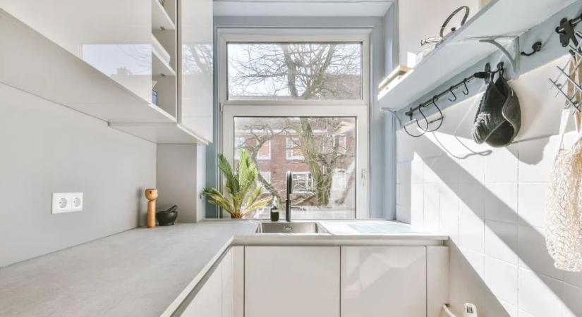 Kis konyha praktikus berendezése – Hogyan csináljuk?