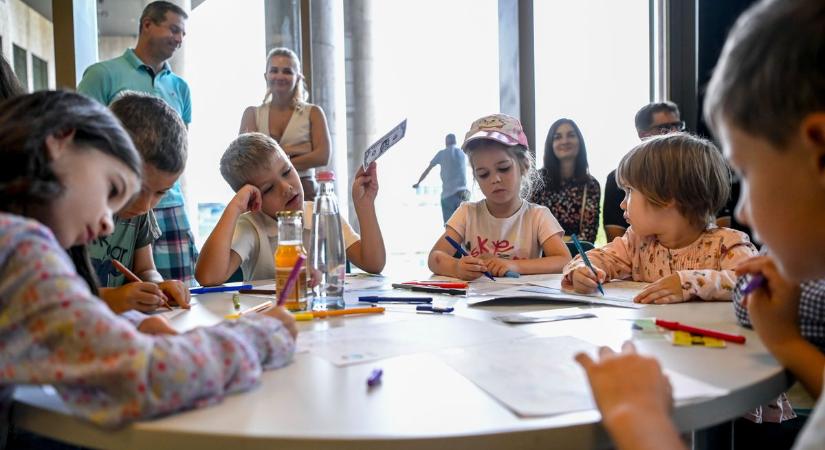 Lenyelte a gyerek a játékát? Az orvos elmondja, mit kell tenni ilyenkor