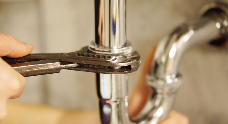 Brutális átverés áldozata lett egy idős nő – ötmilliót fizettettek ki vele ezzel a trükkel