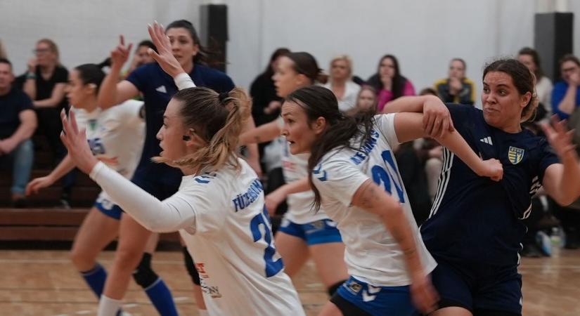 Füzesabonyi SC: előbb többet verekedtek, majd kézilabdáztak a nők