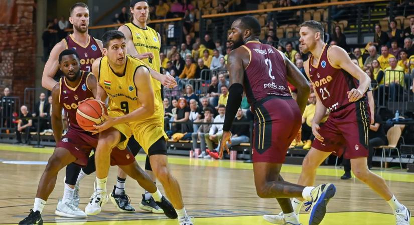 Férfi kosár Ek: Perl Zoltán március legjobbja