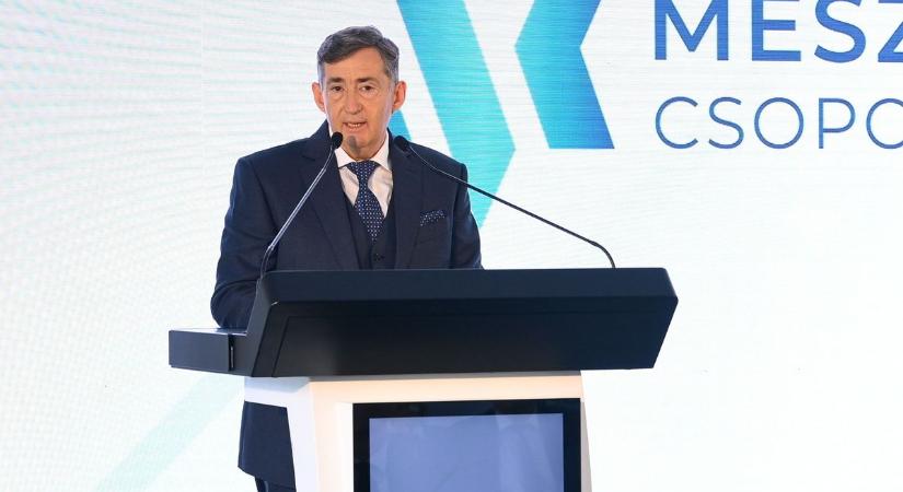 Majdnem 60 millió forint ösztöndíjat osztott ki a Vál-völgyi Fiatalokért Alapítvány