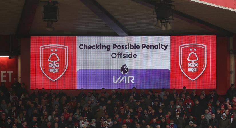 Elegük lett a VAR-ból: a drukkerek háromnegyede azonnali változást akar