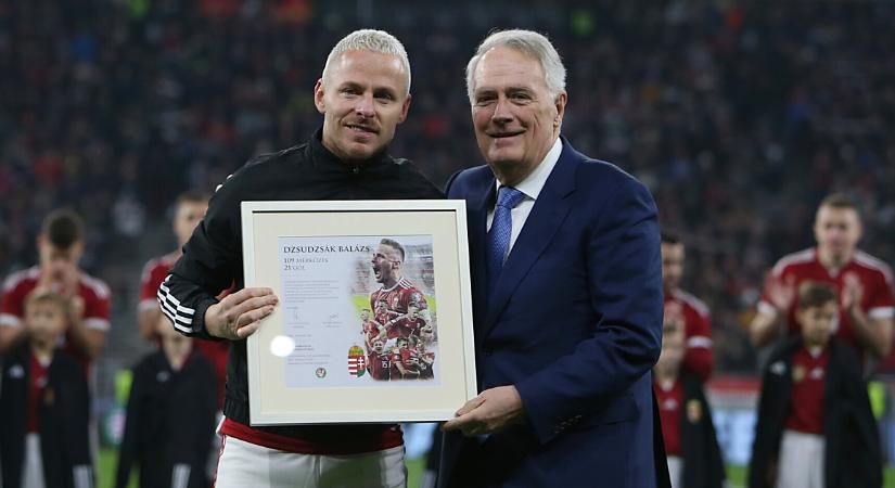 A legutóbbi magyar-görög Dzsudzsákról szólt, most csapattársai bizonyíthatnak – videóval