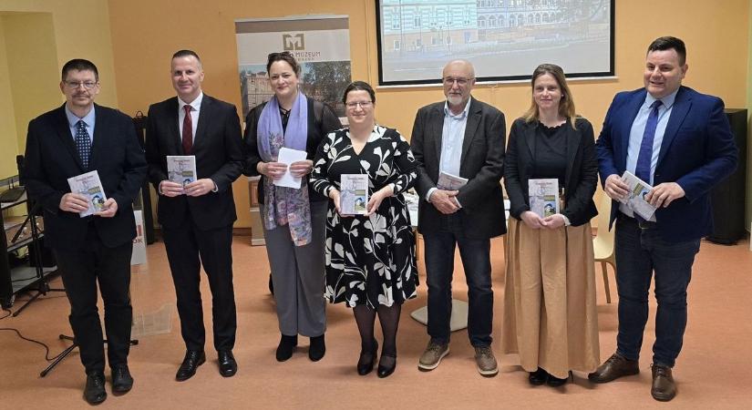 A koccintás előtt: ebben a füzetben azt is elolvashatod, amire nem gondoltál...