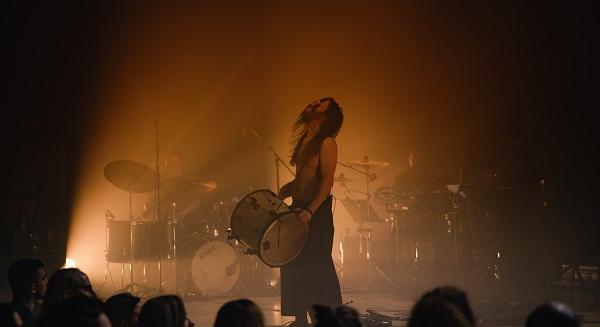 A liminalitás megelevenedése: Iamyank koncertbeszámoló – 2026.03.25., Magyar Zene Háza