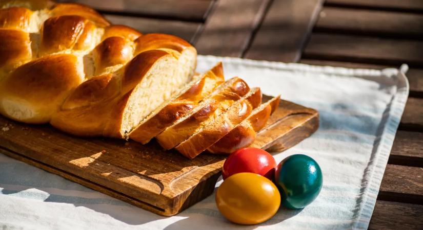 Ettől az egyszerű hozzávalótól lesz igazán omlós a húsvéti fonott kalács: az egész család rajongani fog érte