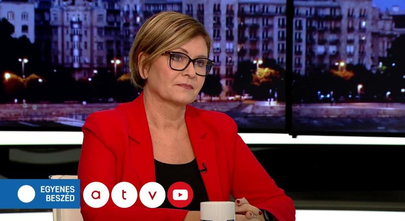 A DK szerint kamuprofilok seregével támadja őket a Tisza