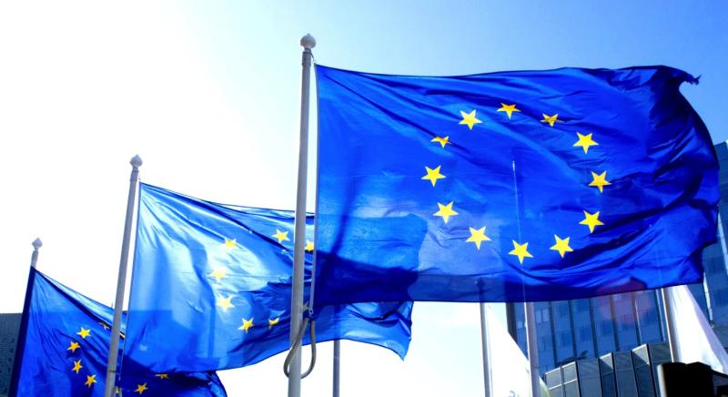 Kifogtak Brüsszelen a hackerek, odalettek az adataink