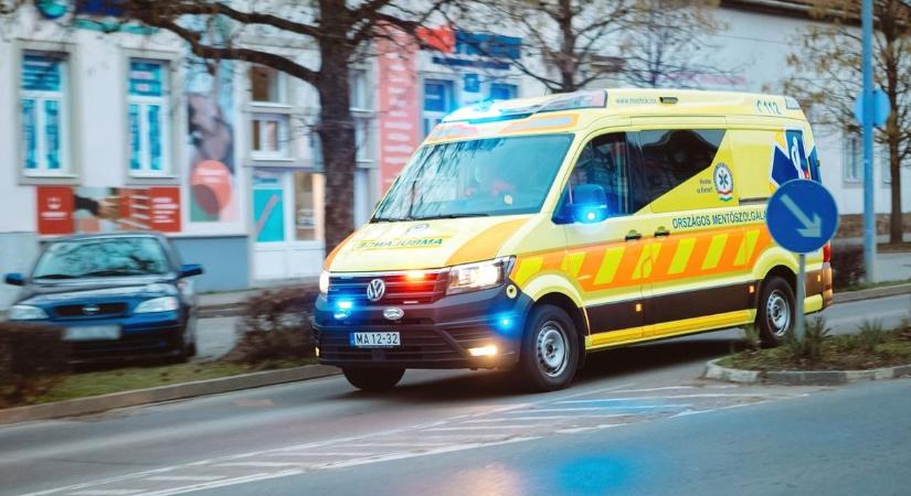 Buszos kiránduláson lett rosszul egy nő Vasváron