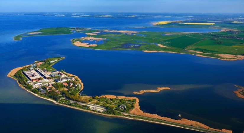 Tudtad? Ezen a szigeten őrzik a világ legveszélyesebb vírusait - közelebb van Magyarországhoz, mint hinnéd