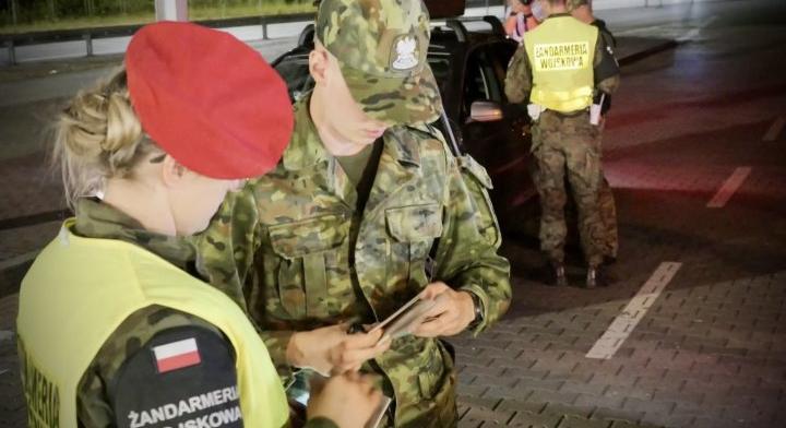 Lengyelország meghosszabbította az ideiglenes határellenőrzést Németország és Litvánia határain
