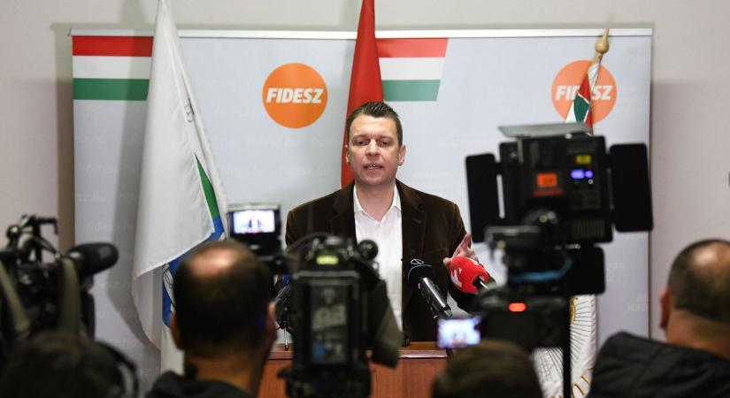 Menczer Tamás reagált Kapitány István kijelentésére, miszerint „mindenért csak az adófizetők tudnak fizetni” (VIDEÓ)