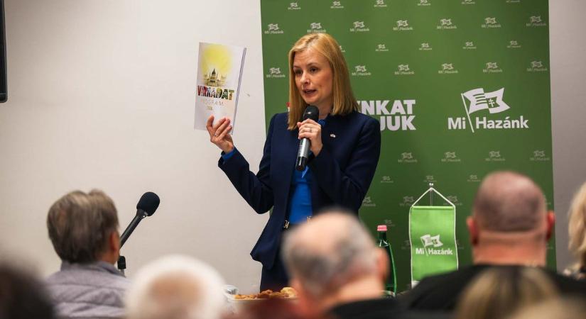 Dúró Dórával tartott lakossági fórumot a Mi Hazánk Egerben