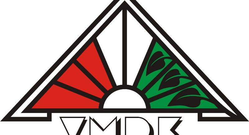 „A VMSZ végérvényesen betagozódott a szerbiai demokrácia apokalipszis – lovagjai közé”