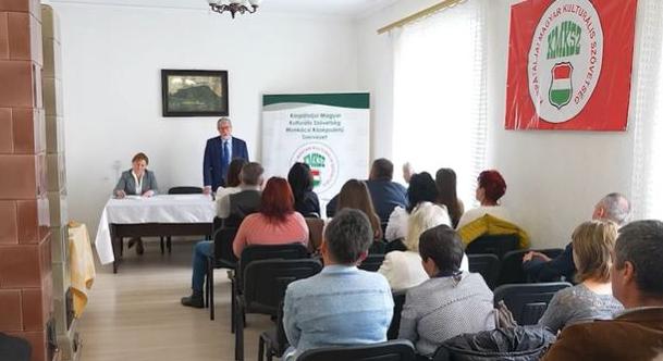 Áttekintették a közösségi tevékenységet és megerősítették a bizalmat a KMKSZ Munkácsi Középszintű Szervezetében