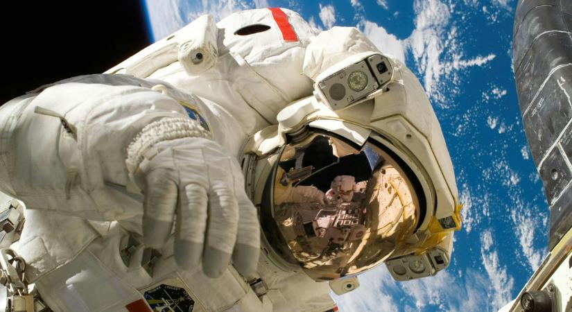 Rejtélyes rosszullét az űrben: még a NASA űrhajósa sem tudja mi baja lett