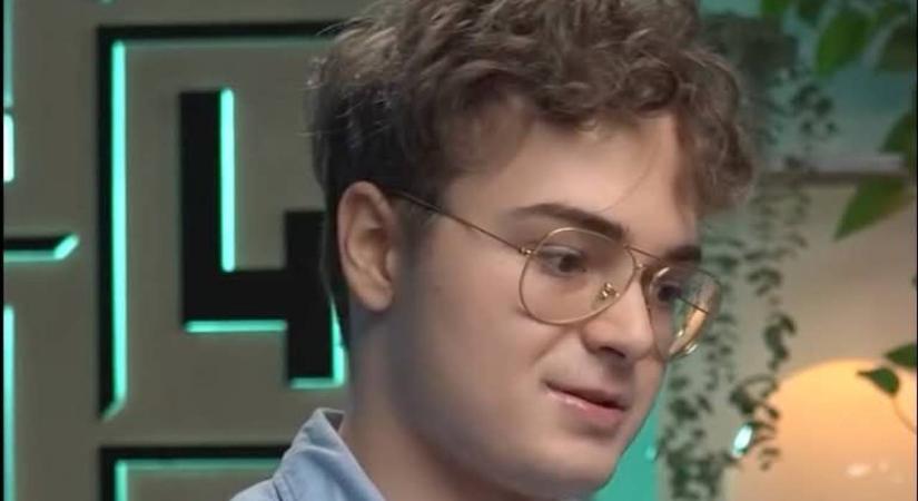 Kiderült, kicsoda Gundalf: arccal, névvel állt a nyilvánosság elé