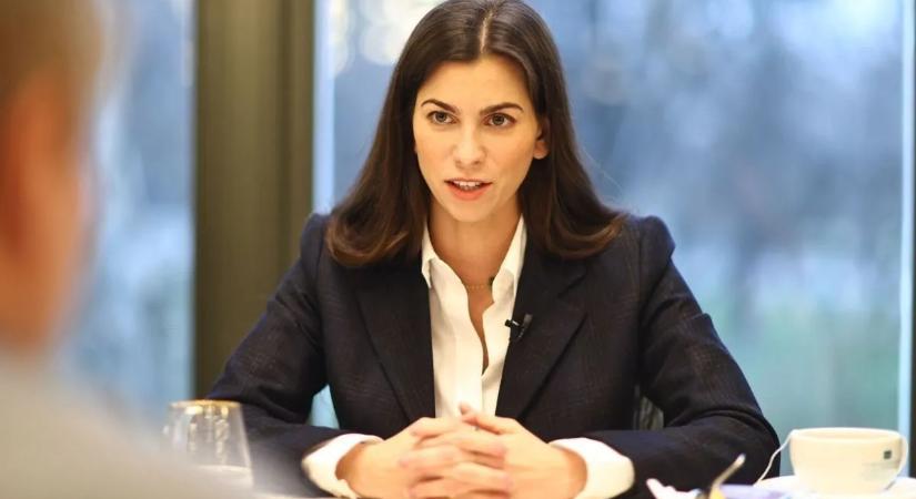 Szentkirályi Alexandra szerint a rezsicsökkentés eltörlése milliós veszteséget hozhat