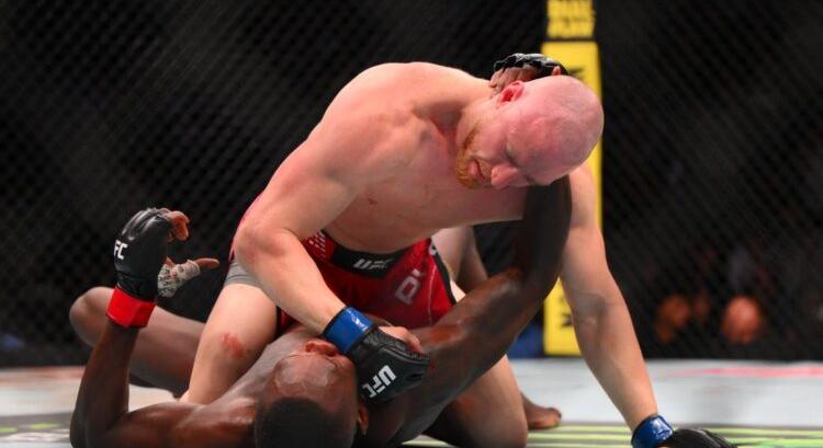 150 gála óta nem volt példa arra, ami a mostani UFC Seattle-en történt