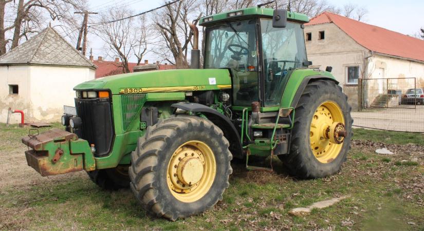 Traktorok 900 eurótól: Így spórolhat milliókat a tavaszi gépbeszerzésen