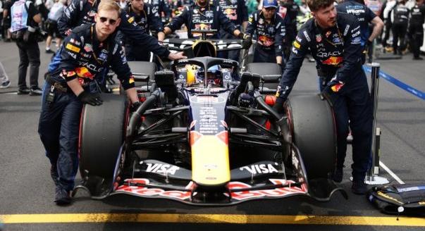 Utózöngék és Verstappen boldogsága: hétfői F1-es hírek