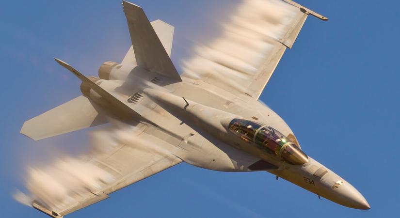 Amerikai szupergép VS iráni vállról indítható légvédelmi rakéta - csak találgatni lehet, hogy mi történt a találkozáskor