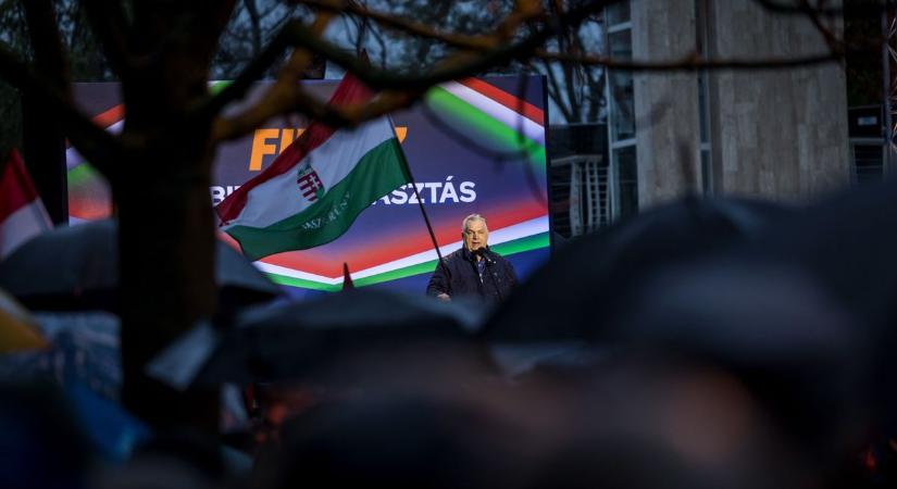 Orbán Viktor: „Mi vagyunk az ünneplők, ők az ünneprontók. Mi nem hiszünk az ünneprontásban, mert az ünnep mindig erősebb, mint a rontás”