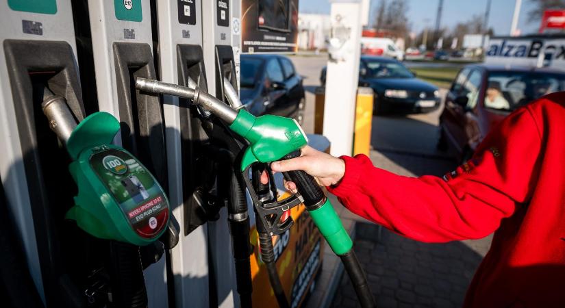 Orbán Viktor megint nem találta el az igazságot, nem a védett magyarországi üzemanyagár a legolcsóbb Európában