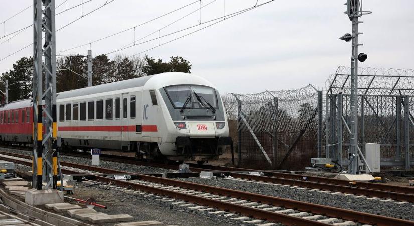 Budapest–Belgrád-vasútvonal: Sikerült megállapodni a zökkenőmentes határellenőrzésről – fotók