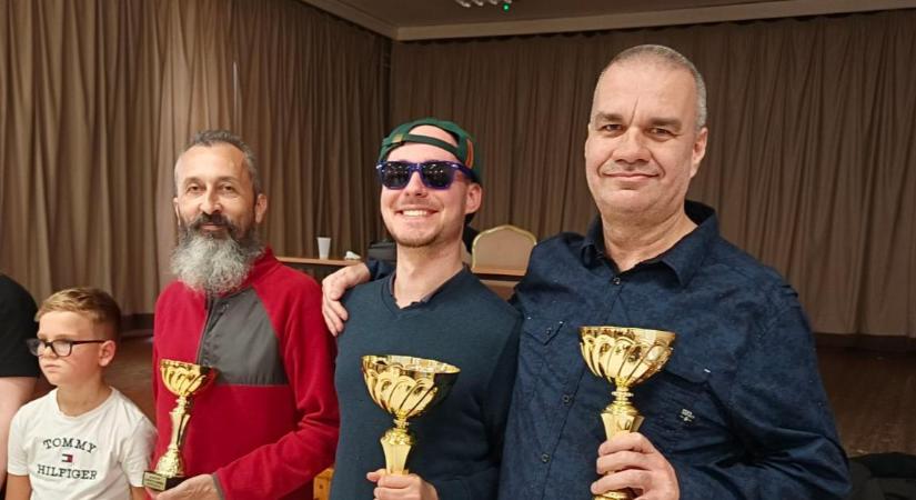 Hosszúpályiban sakkoztak a régió legjobbjai