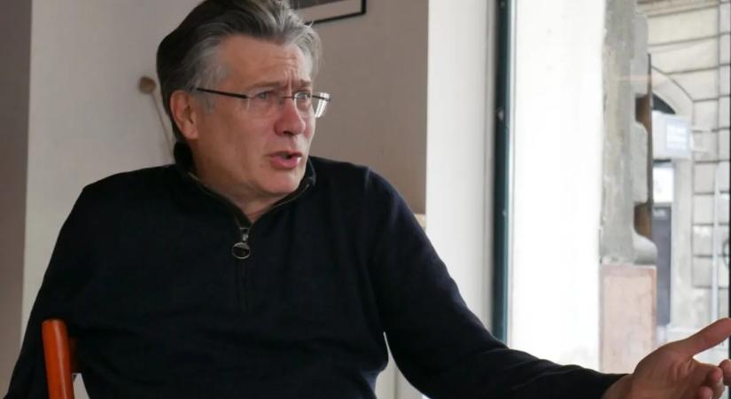 Új tanácsadó a Tiszánál? A régi szocialista elitből igazolhatott Magyar Péter