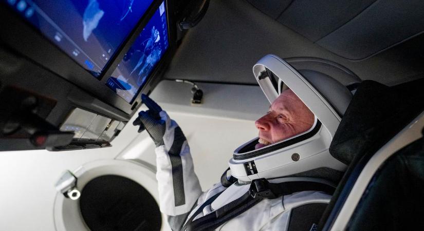 Űrséta előtt némult el a NASA asztronautája – evakuálták társaival együtt