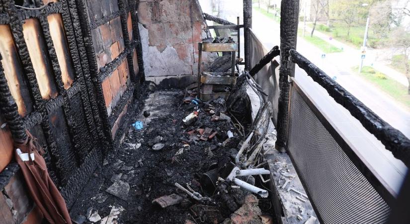 Mozgásában korlátozott lakót is menteni kellett a hatalmas tűzből