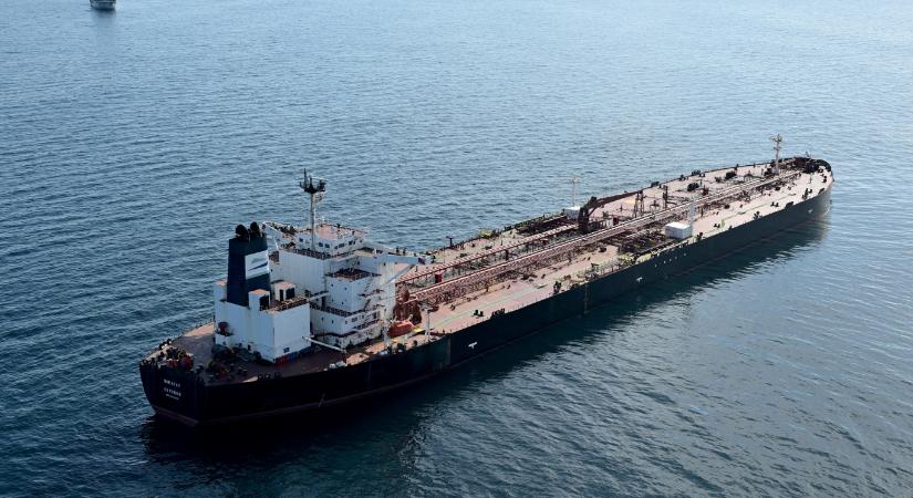Franciaországban elítélték egy, az orosz árnyékflottához tartozó tanker kapitányát