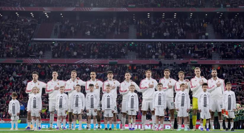 Állítsa össze a válogatott görögök elleni kezdőcsapatát!