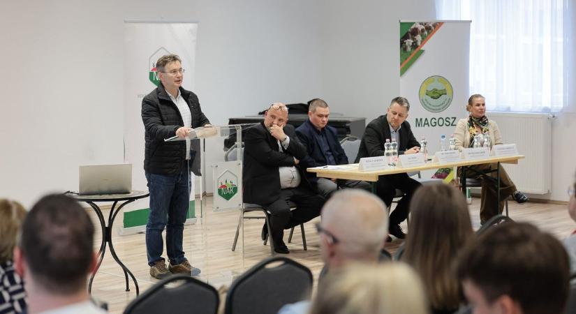 Az agrárgazdaság kiemelt támogatásban részesül - hangzott el Füzesabonyban