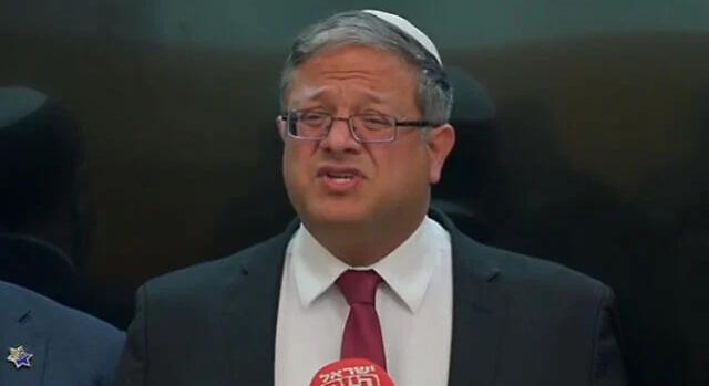 Egy új izraeli törvény halálbüntetést ír elő a Nyugati parton élő, terrorizmus miatt elítélt palesztinok számára