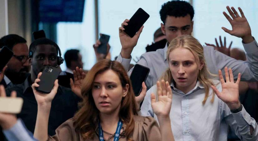 ROBIN HOOD 2.0 Steal, Amazon Prime