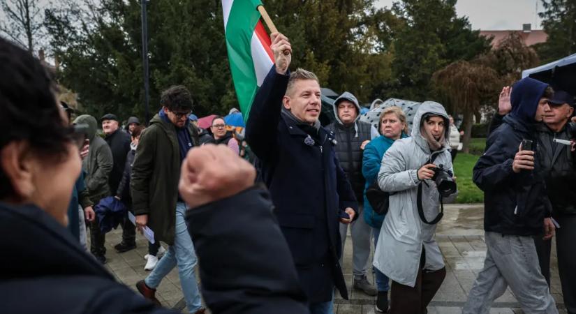 „Orbán Viktor van, meg ez, inkább ezt választom”