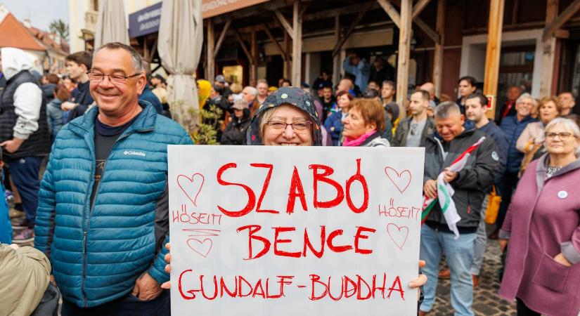 „Ha a Fidesznél lenne bármilyen atombomba, ami megfordíthatja a pártverseny állását, azt nem a választás előtti utolsó pillanatban lőnék el”