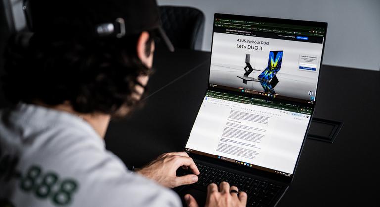 Nincs még egy ennyire sokoldalú laptop a piacon