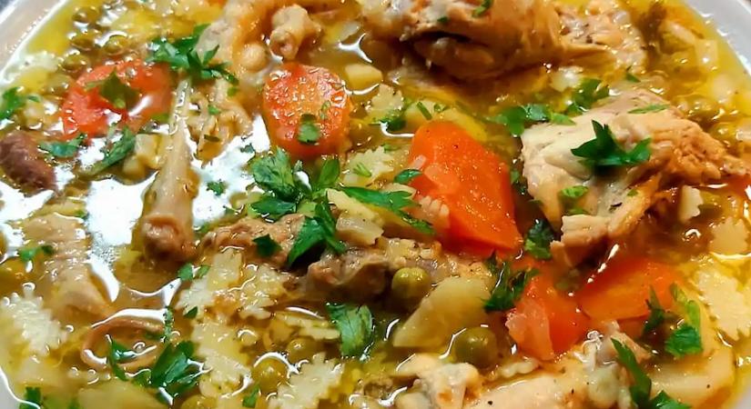 Így készül a becsinált leves, amit mindenki imád