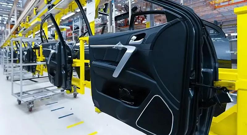 Alumínium- és műanyaghiány jöhet az autógyártásban