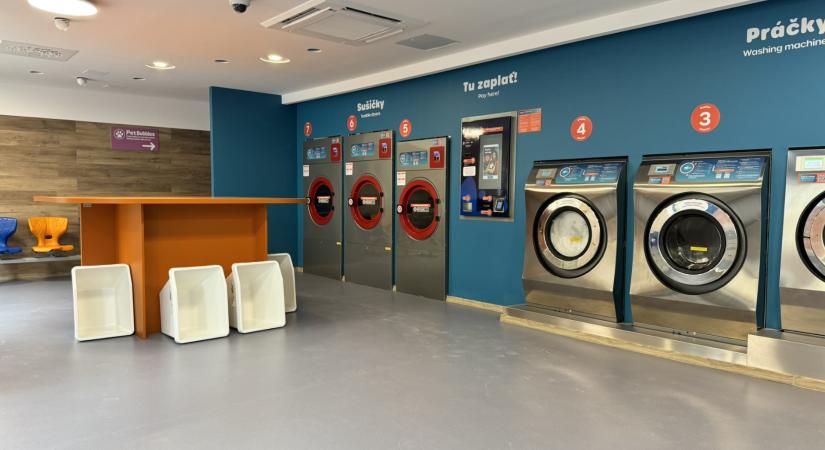 Megnyitotta első külföldi üzletét a magyar mosodahálózat, de nincs megállás – közép-európai terjeszkedés a cél