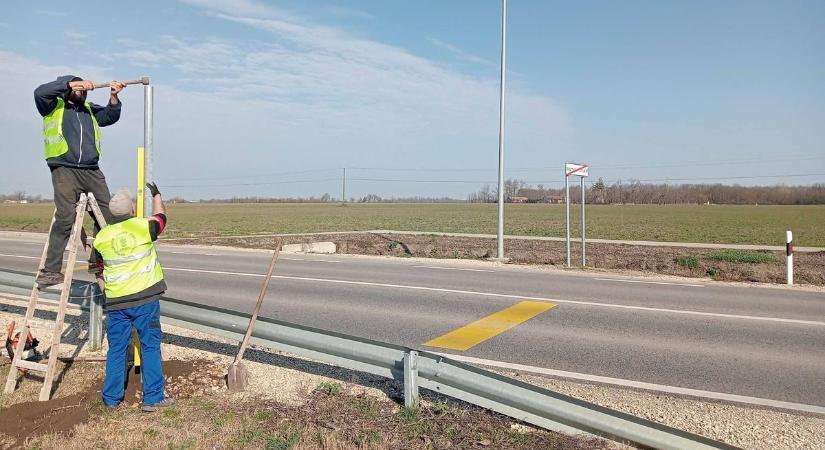 Kiharcolták a helyiek: újra táblák jelzik Ótompahát határait