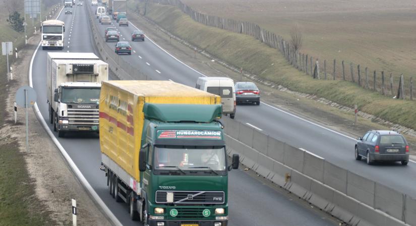 Fontos változás jön húsvétkor az utakon, legyen résen, ha autóba ül
