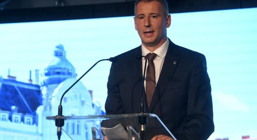 Levélben kéri a szombathelyi polgármester Pintér Sándort, hogy küldjön rendőröket Orbán csütörtöki rendezvényére